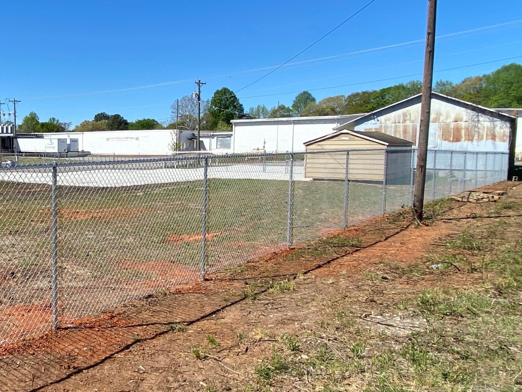Quality Fence Services Near Spartanburg, SC 33 Commercial Chain Link