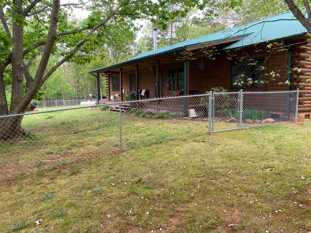 Quality Fence Services Near Spartanburg, SC 19 Galvanized Chain Link