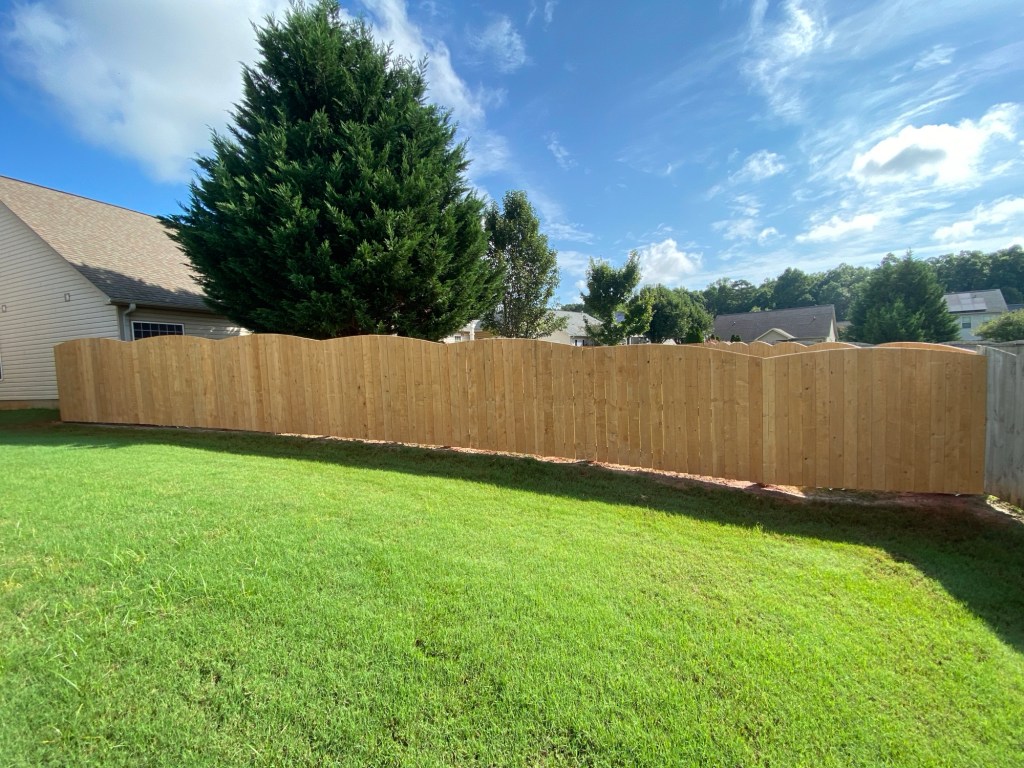 Quality Fence Services Near Spartanburg, SC 43 Scalloped Top Privacy Fence 2